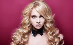 王钟瑶胸罩多大杯